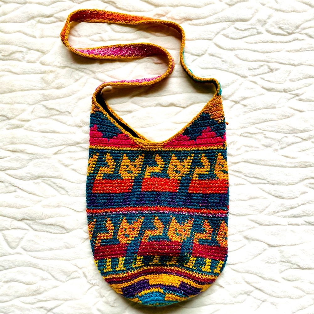 Knit Shoulder Bag with Zippered Close